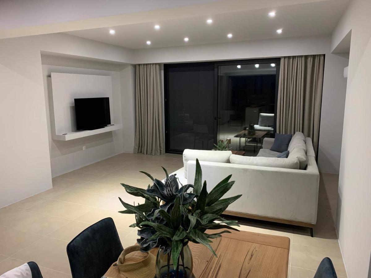 Central Urban Luxury Sea View Apt Since 2009 Иерапетра Экстерьер фото